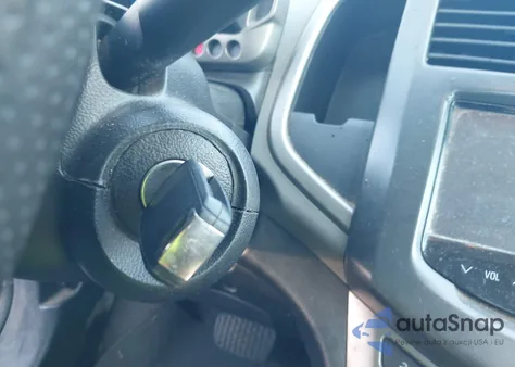 2015 Chevrolet Sonic Lt Auto z USA, uszkodzony, nr VIN 1G1JC5SHXF4170257